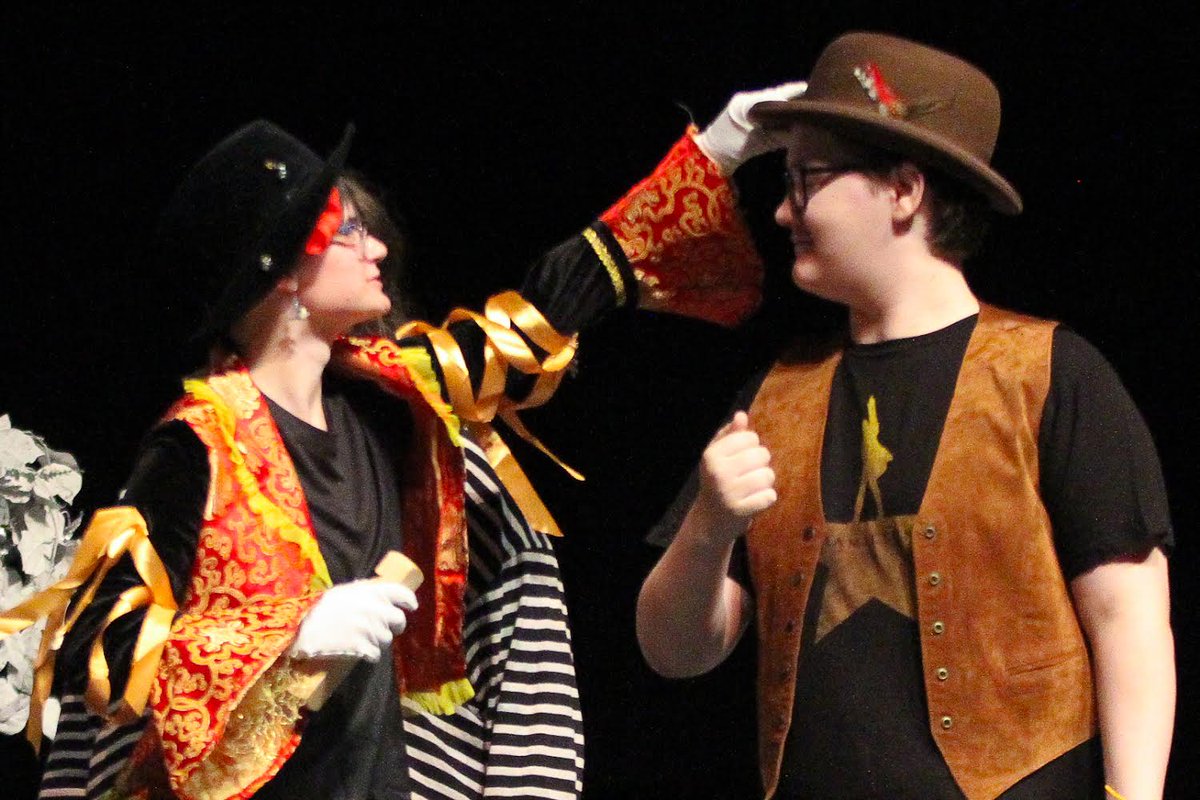 ShawneePublic's tweet photo. Join Shawnee High School Theater this week as they gear up for One Act Competition! See ‘The Arkansaw Bear’ for yourself this week at the SHS PAAC!
Showtimes:
10/4 at 7:00 pm
10/5 at 2:00 pm
Don’t miss the chance to see this piece of art! 🎭♥️
#ShawneeWolves #ShawneeStrong https://t.co/iGRp4m9mrA