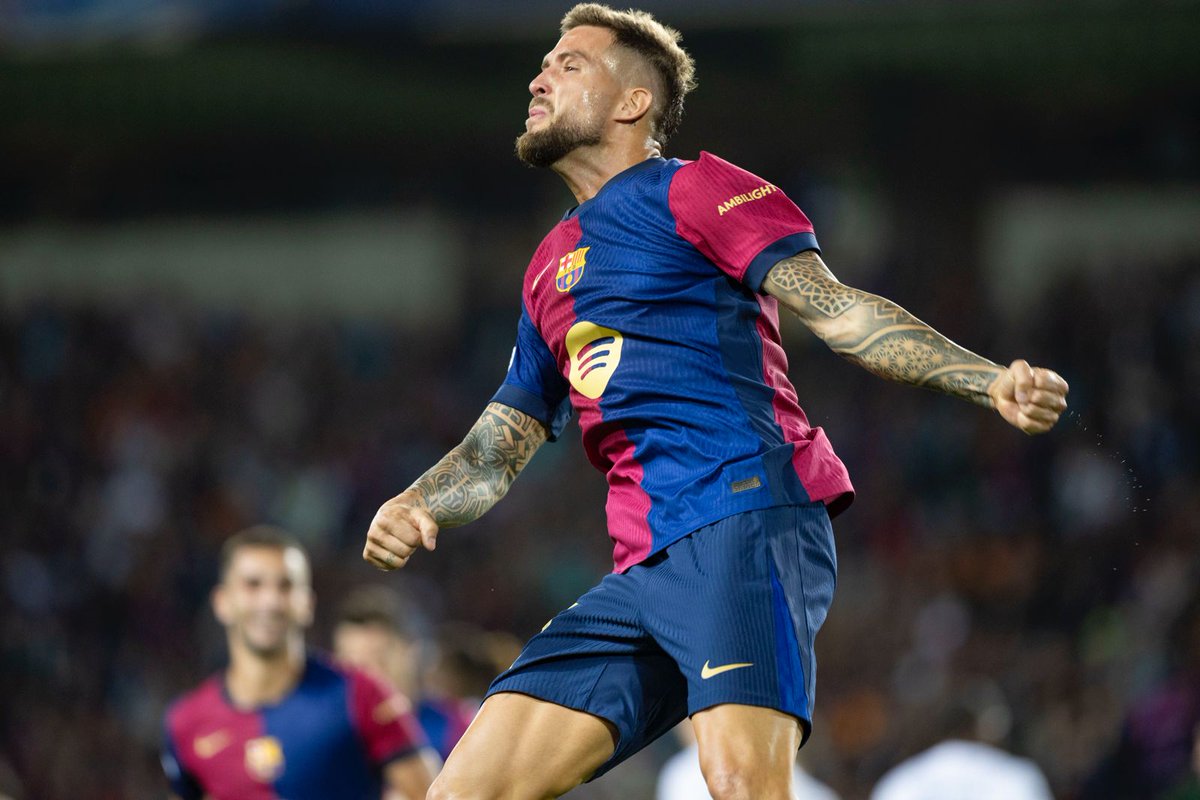sport's tweet photo. 😍 Así se celebra tu primer gol con la camiseta azulgrana, por Iñigo Martínez https://t.co/lbUvpV8HUf