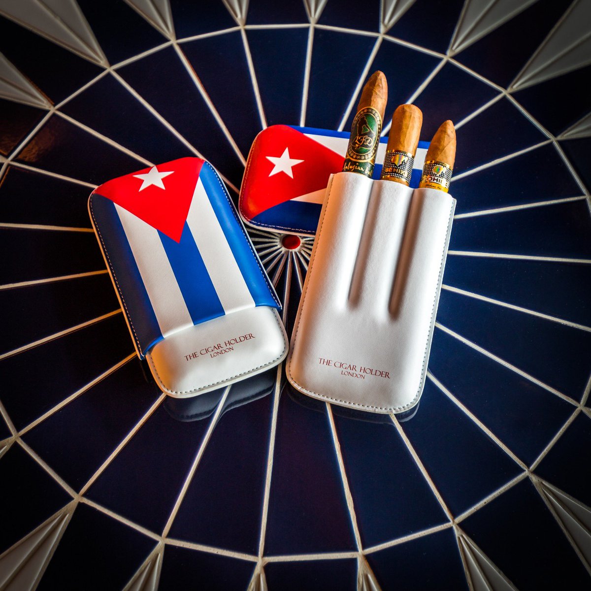 thecigarholder's tweet photo. 🔥 Don't miss out! Up to 50% off on iconic Cuban flag-inspired cigar case from The Cigar Holder! 

https://t.co/5gXiC3kaMn

🥃 Elevate your style and keep your cigars safe. Limited time only! 🇨🇺 #CigarLovers #LuxuryCigars #CigarCases #TheCigarHolder #giftsforhim #cigarpouch https://t.co/iYBCbzWEmz