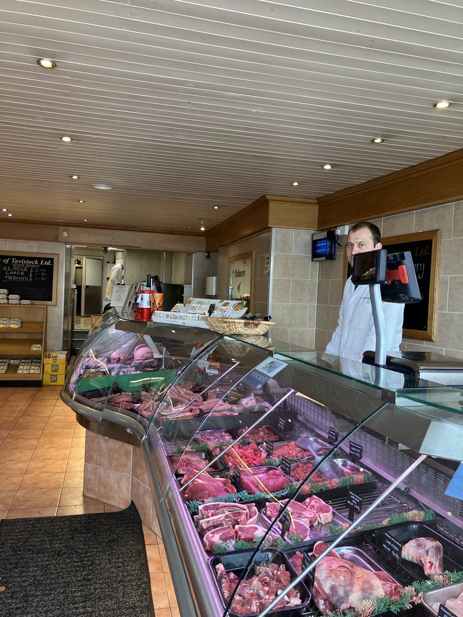 Janenewberry55's tweet image. Cheering my morning with old-fashioned shopping..delightful experience in Palmers of Tavistock.
#realmeat.                                  #localbutter/cheese