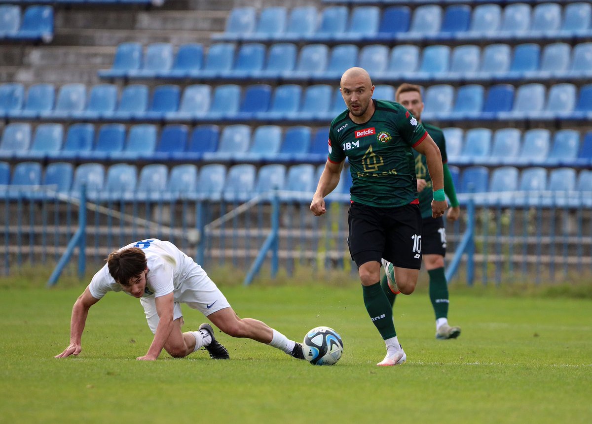 Dobrze było tu wRócić ale cel był tylko jeden 💪 brawo Drużyna,  gramy dalej ⚽️ powodzenia NIEBIESCY ✊️ #podlesianka #C6