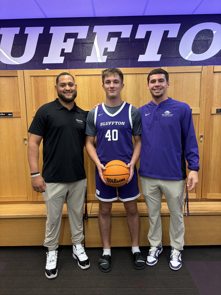 Wyatt Weaver (@wyattweaver0517) on Twitter photo After a great visit and conversation with <a href="/sclark21_/">Seth Clark</a> and <a href="/TannerBlyly/">Tanner Blyly</a> I am blessed to receive an offer continue playing basketball at <a href="/BlufftonUMbk/">Bluffton Men’s Basketball</a>
<a href="/HomesteadBBB/">Homestead Boys Basketball</a> <a href="/Spartytweets/">Homestead Athletics</a> After a great visit and conversation with <a href="/sclark21_/">Seth Clark</a> and <a href="/TannerBlyly/">Tanner Blyly</a> I am blessed to receive an offer continue playing basketball at <a href="/BlufftonUMbk/">Bluffton Men’s Basketball</a>
<a href="/HomesteadBBB/">Homestead Boys Basketball</a> <a href="/Spartytweets/">Homestead Athletics</a>