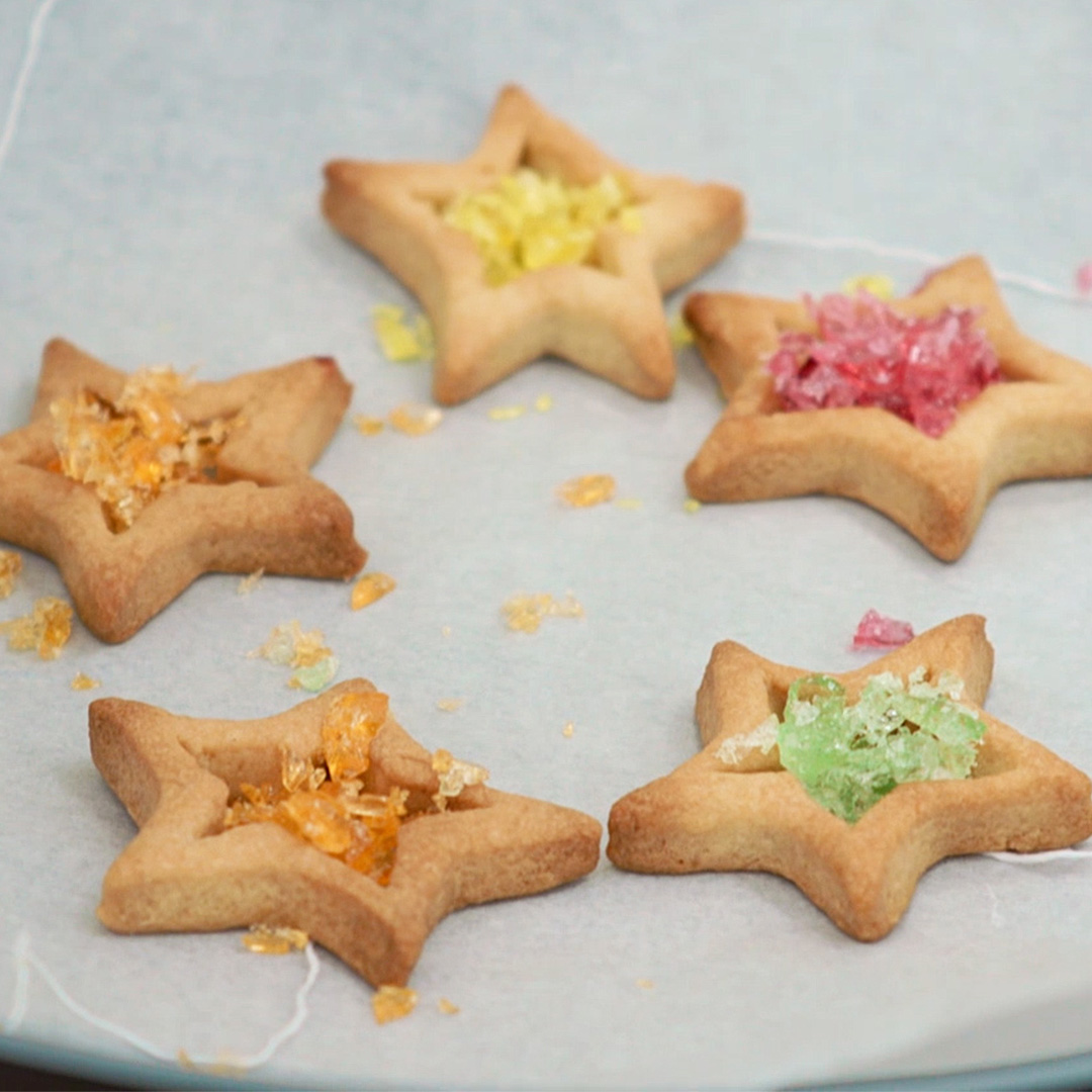 British Bake Off tweet media