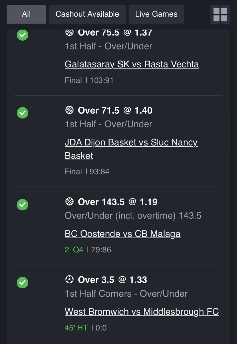 Kellydfour🔤 tweet media