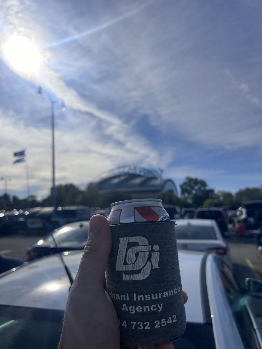 ⁦<a href="/TheWinklerverse/">Into The Winklerverse</a>⁩ #bootsontheground