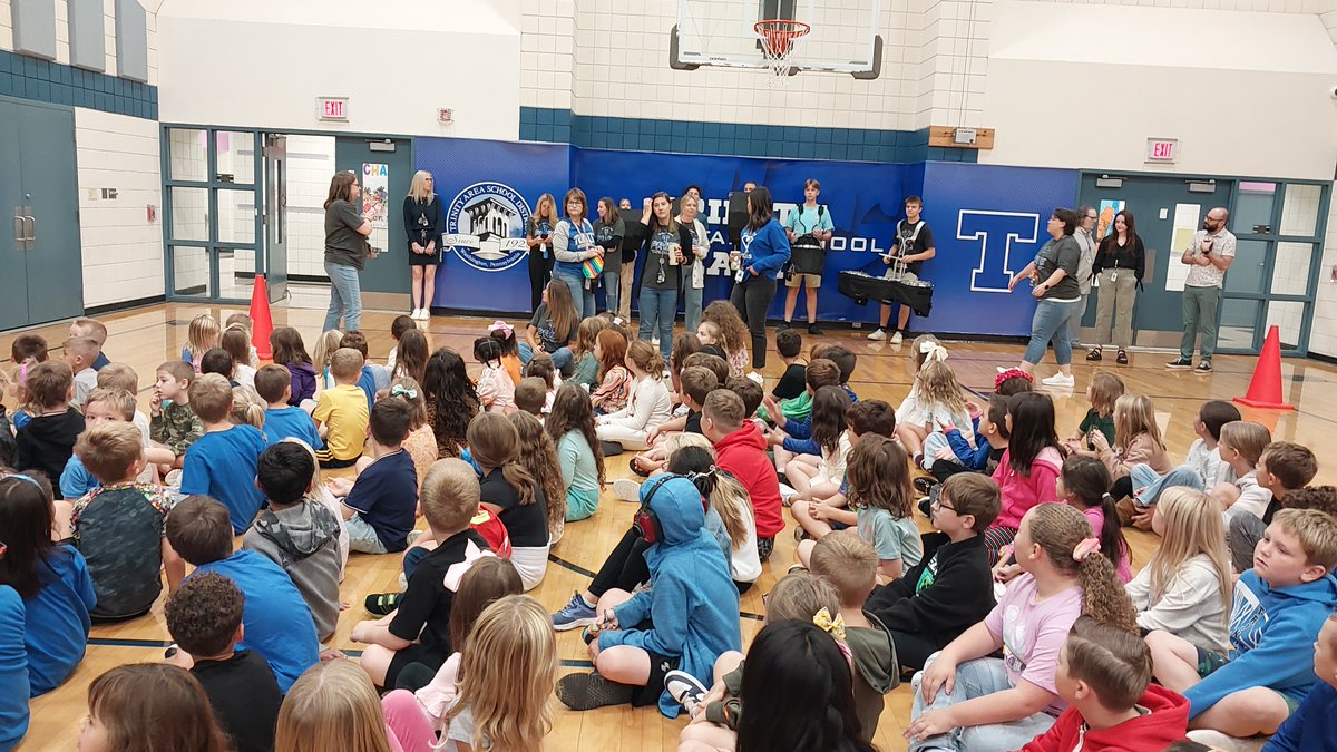 TrinityEastElem's tweet photo. We had our PBIS Kickoff Assembly today including our first ever staff inflatable race and I can tell you, we are ready to show our P.R.I.D.E. here at East! @TrinityAreaSD   @TRINITY_MLUCAS https://t.co/XFN5eioGX2