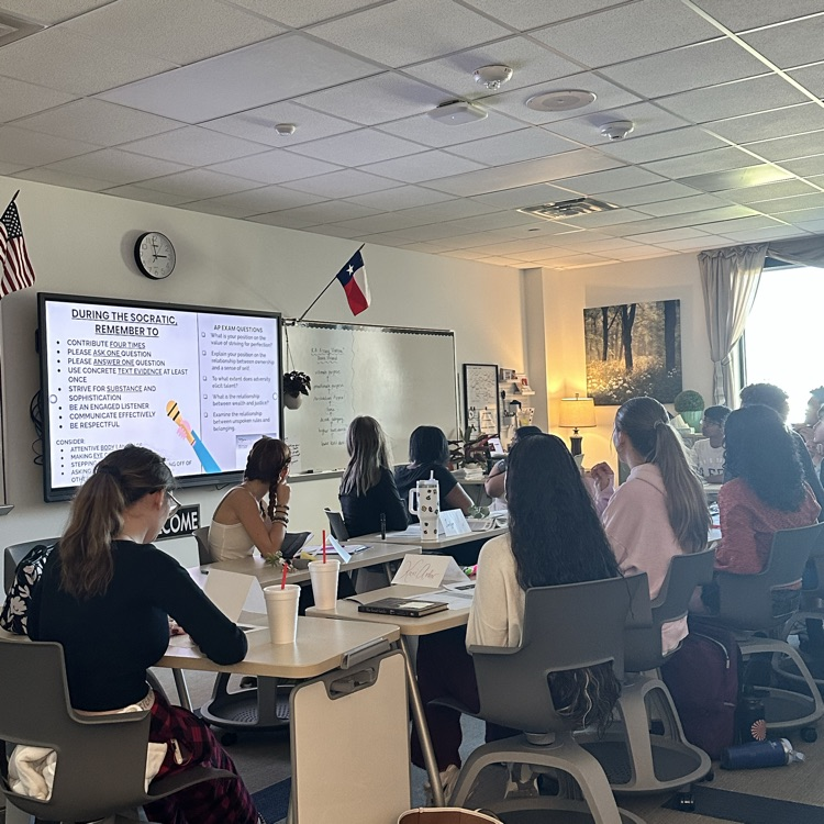 WalnutGroveHS's tweet photo. Students in Dr. Robbins English 3 class today participated in a Socratic seminar to discuss The Great Gatsby, the novel not WG HOCO π #TeachingUp at The Grove! @ProsperISD @TothDustin https://t.co/IS0ot38nAn