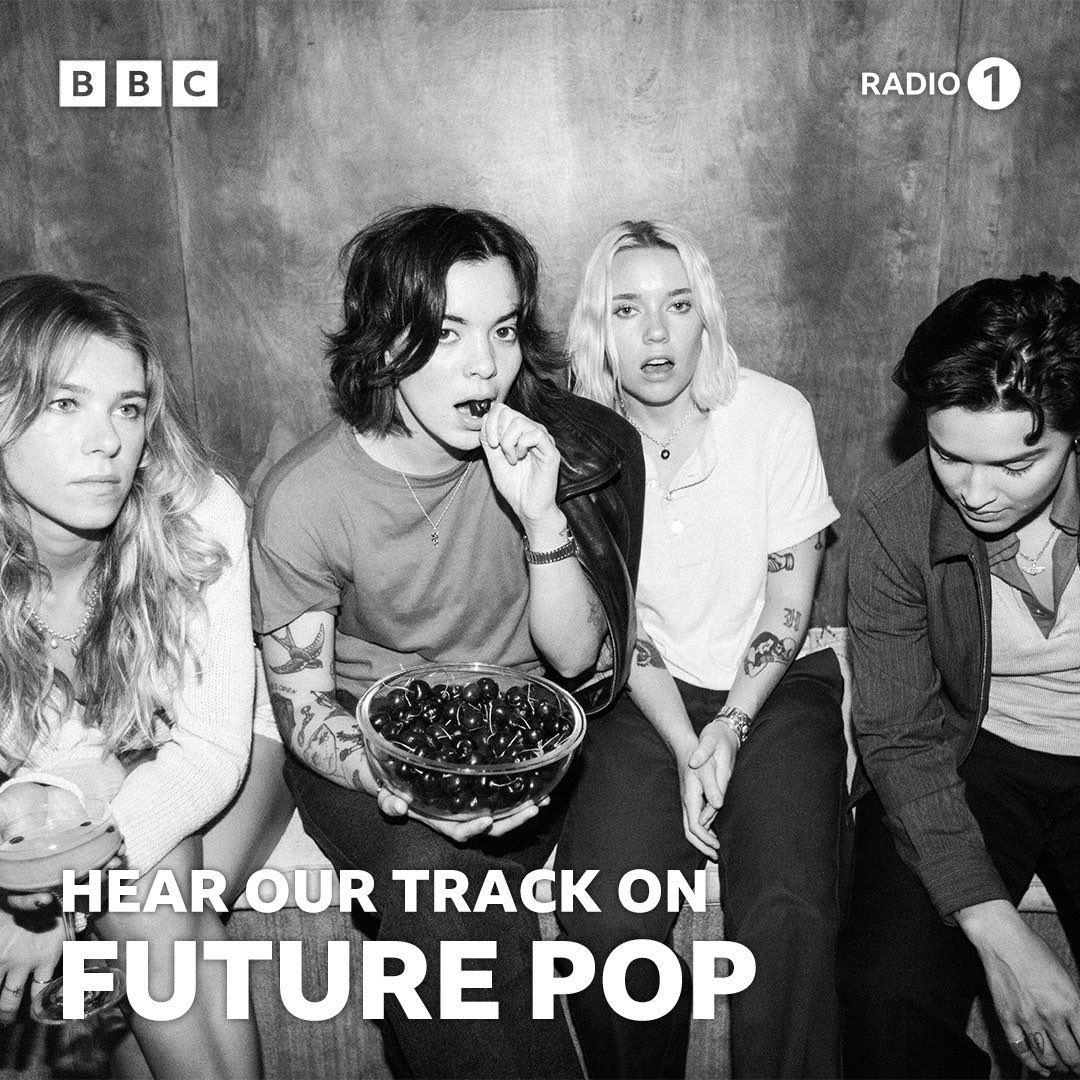 the aces (@theacesofficial) on Twitter photo Listen to The Magic on <a href="/BBCR1/">BBC Radio 1</a> Future Pop tomorrow!! Thanks for playing <a href="/MollieKing/">MOLLIE KING</a>
bbc.co.uk/programmes/m00… Listen to The Magic on <a href="/BBCR1/">BBC Radio 1</a> Future Pop tomorrow!! Thanks for playing <a href="/MollieKing/">MOLLIE KING</a>
bbc.co.uk/programmes/m00…