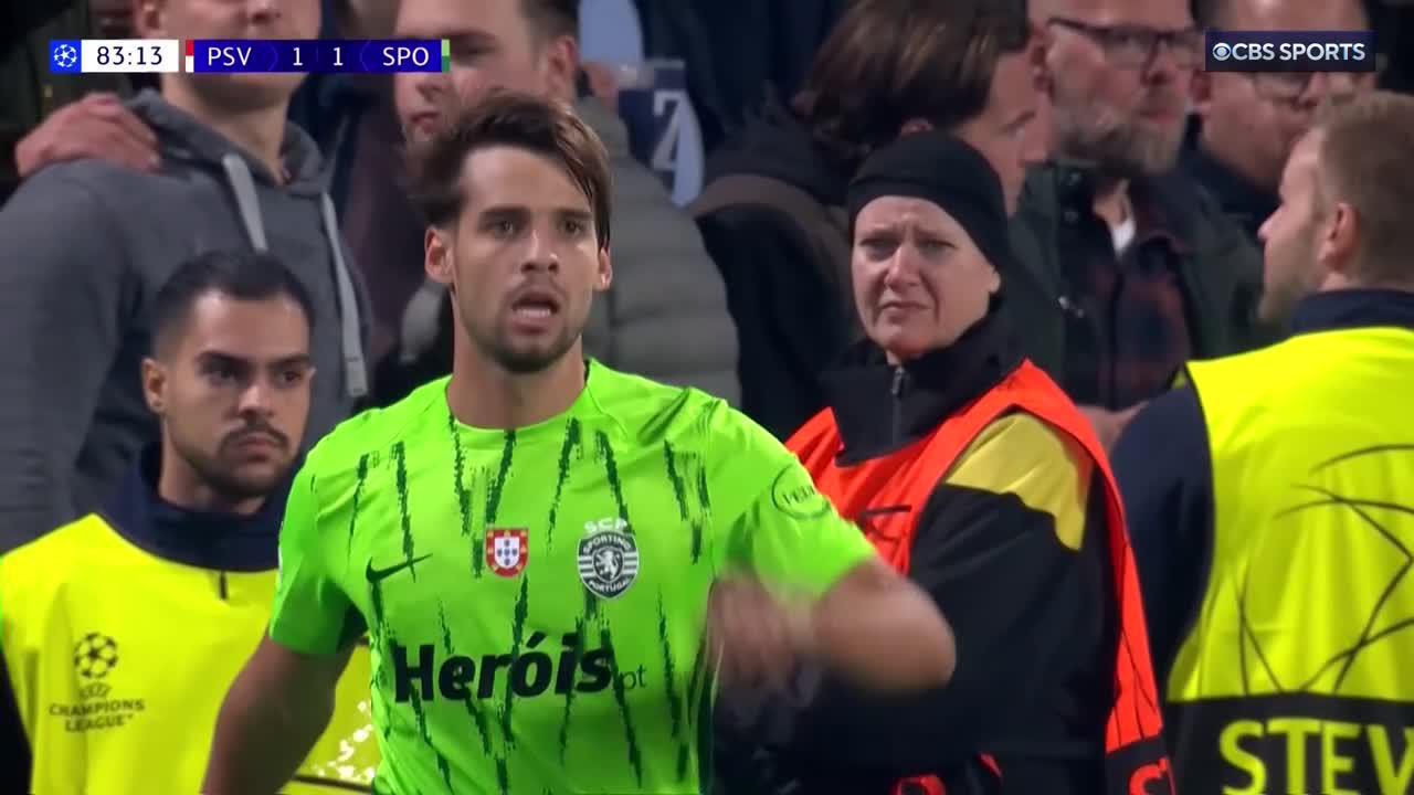 Sporting’s Daniel Bragança with a SENSATIONAL equalizer 🔥😱