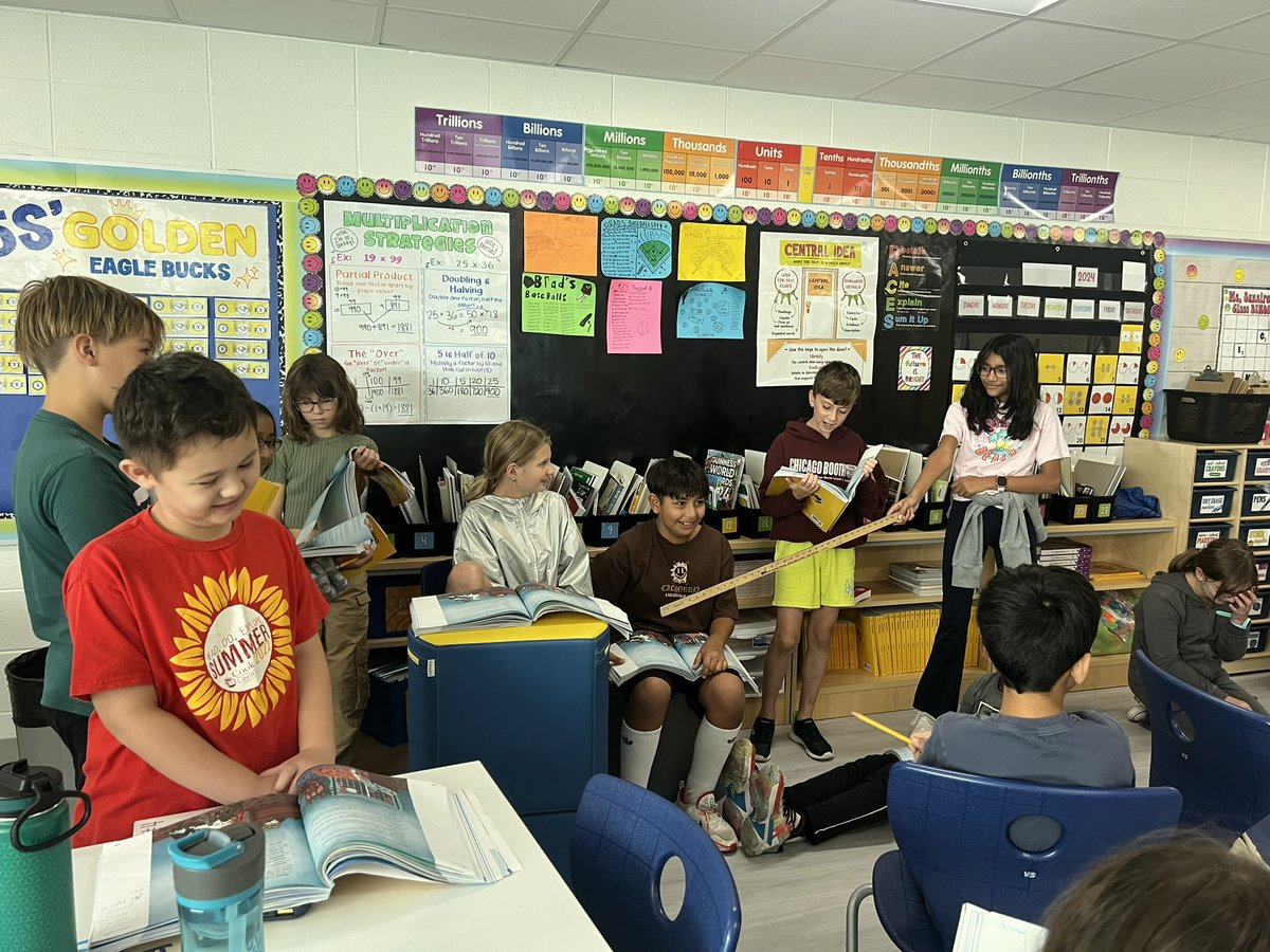 We re-read this week’s story by going full “reader’s theater mode” and acted out our parts! It was definitely a noteworthy performance! 🏆 #commitmENt #BetterTogether #EveryOneEveryDay