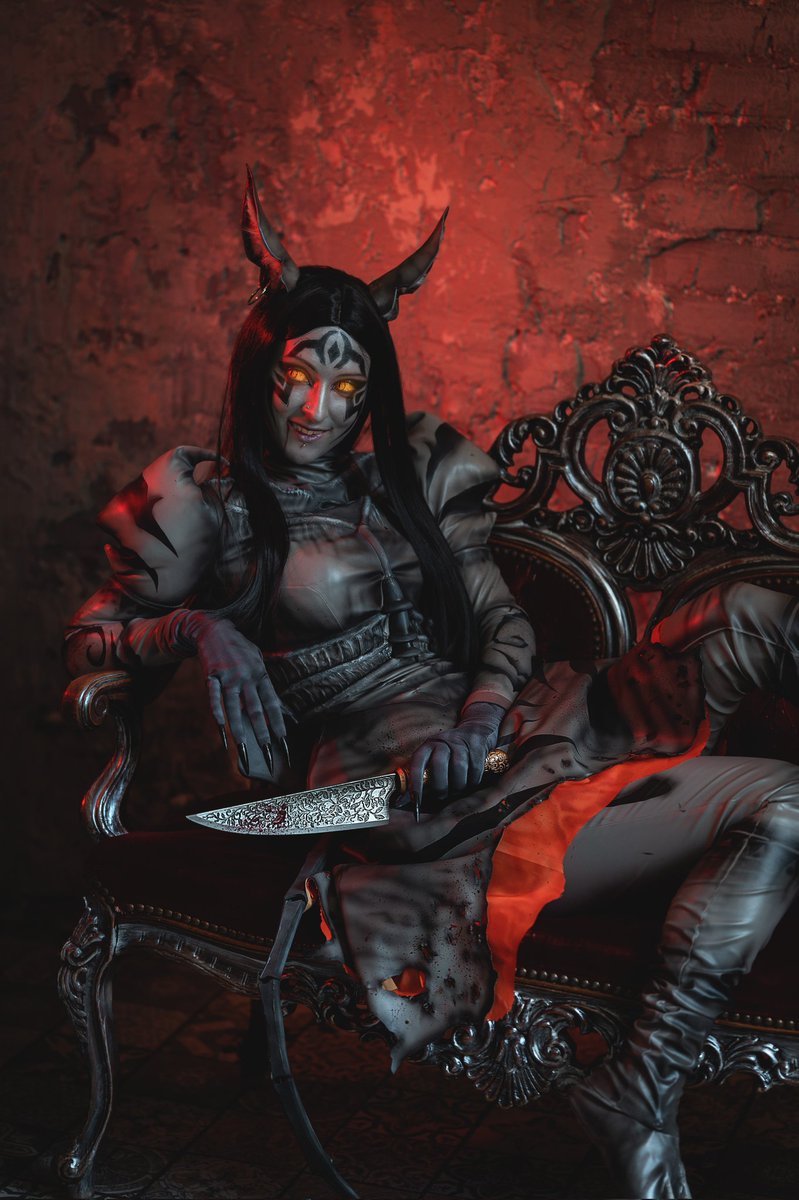Spooky-scary season is open 💀🦋

#alicemadnessreturns #Alice #Cheshire