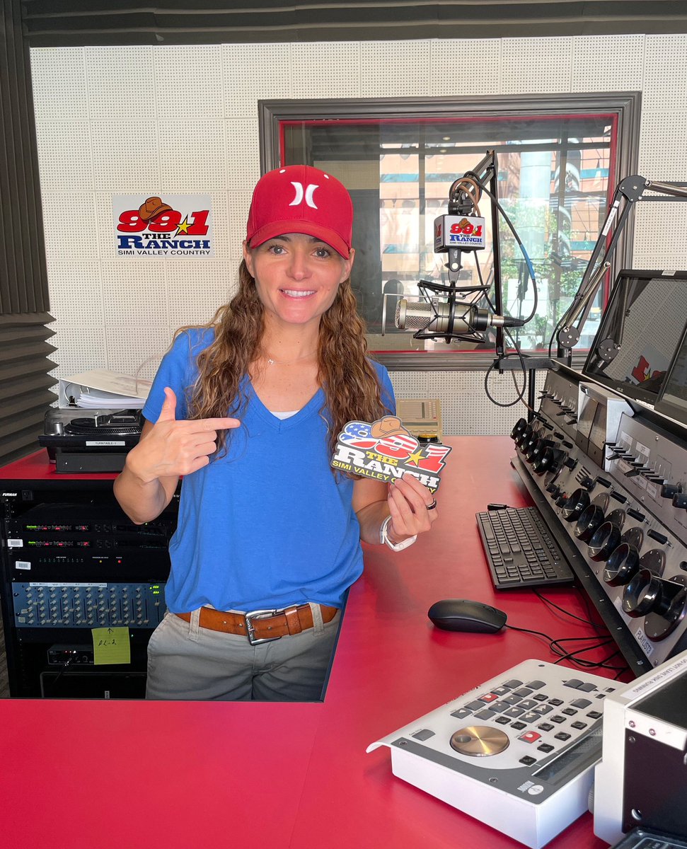 Be sure to tune in THIS SUNDAY and every Sunday from 10-2 PM as I'm heading back to <a href="/991TheRanch/">99.1 The Ranch</a>! Can I get a YAY with a side of YEEHAW!? Yeehaw! 😬

I'm SUPERRR excited to be back on the air and to be sharing my Sundays with you again! 🙂❤️🙌🏻🎤🎧