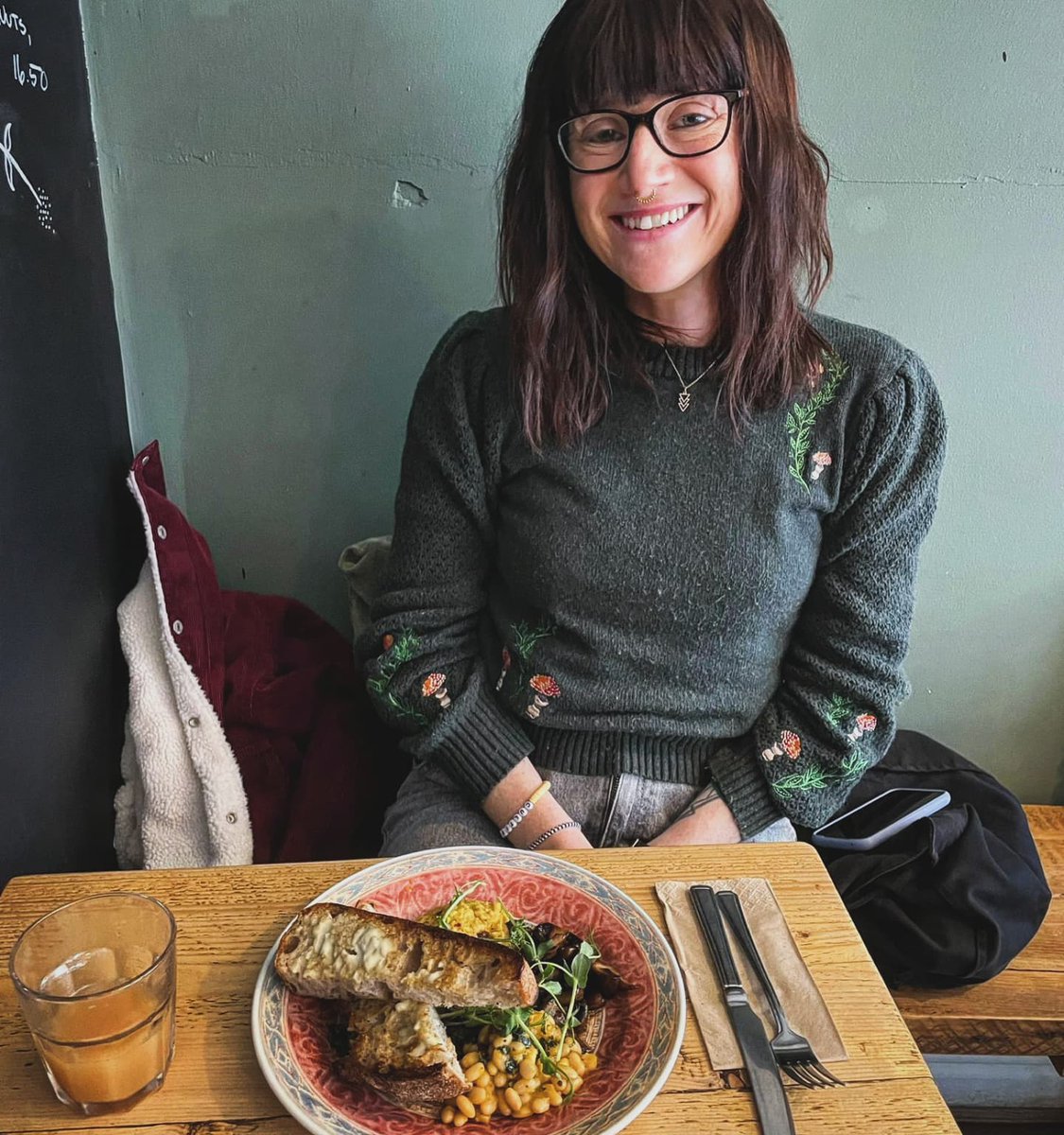 Emily Nicholls tweet media