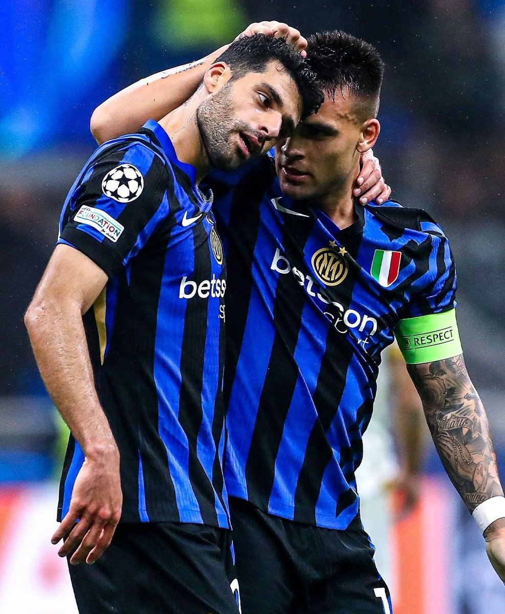 Football Stadium tweet media