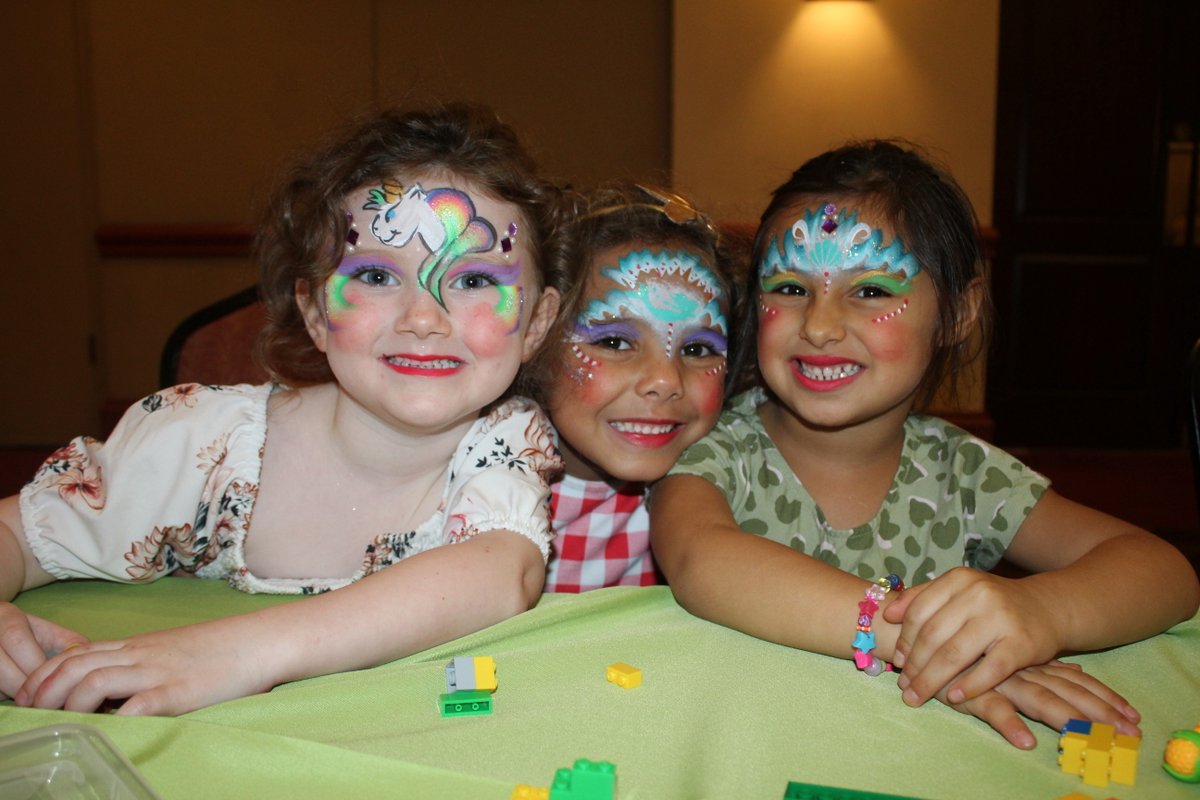There is still room for kids club next Friday, October 11! The kids will have a SPOOKTACULAR time filled with fang-tastic fun, ghostly bubbles, fog storm, and a chance to make your their own ghostly goo to take home! 
#KidsClub #SpooktacularFun #familyfun