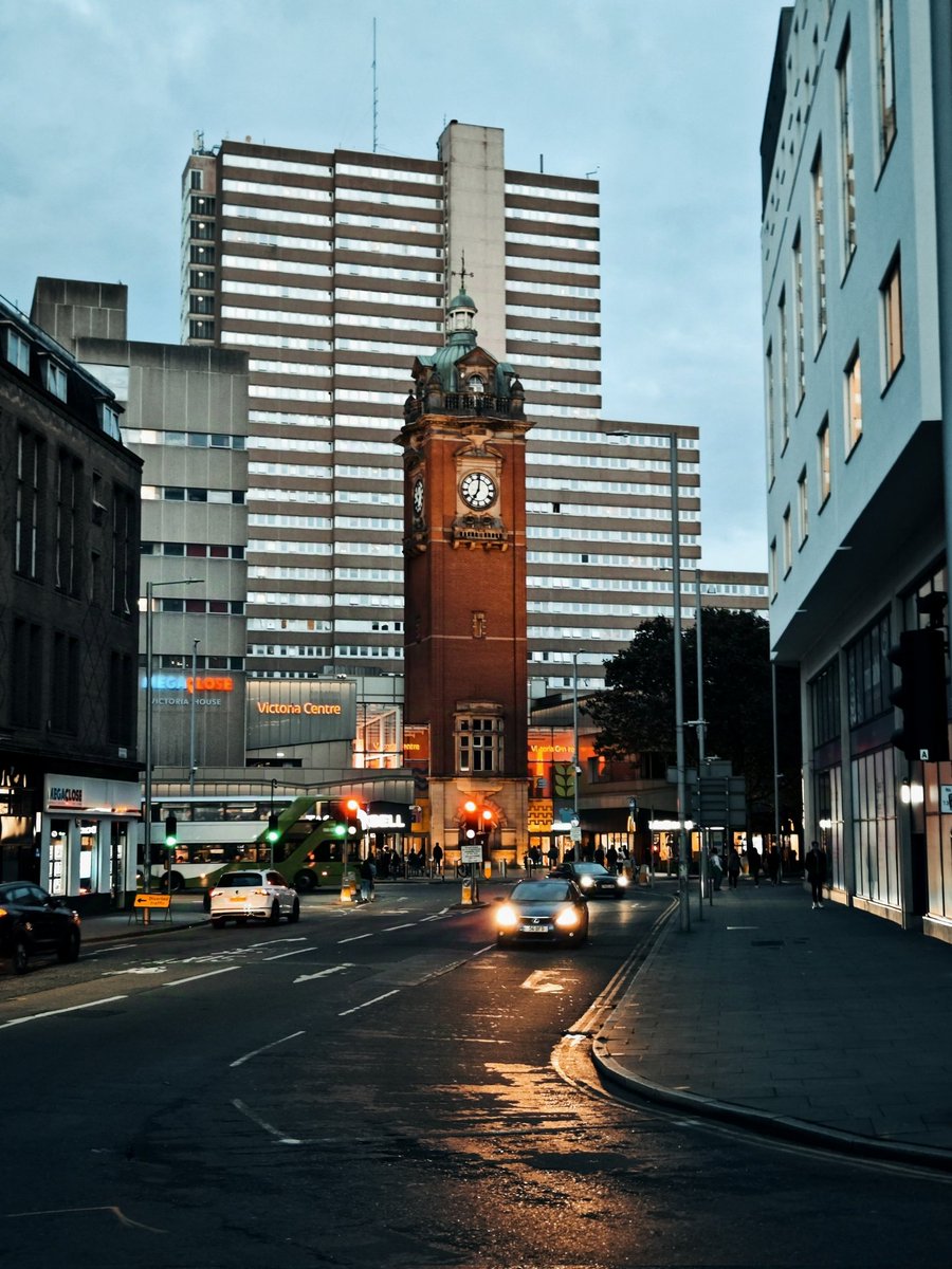 justin_kadafi's tweet photo. Motion street photography
#streetphotographer #streetstyle #UrbanScene #Summicron #leica #leicaphotography #summicronlens
#nottingham #photography #photo #pics #BehindTheMasterpiece #MasterpieceInSight https://t.co/LhBIB8KdtO