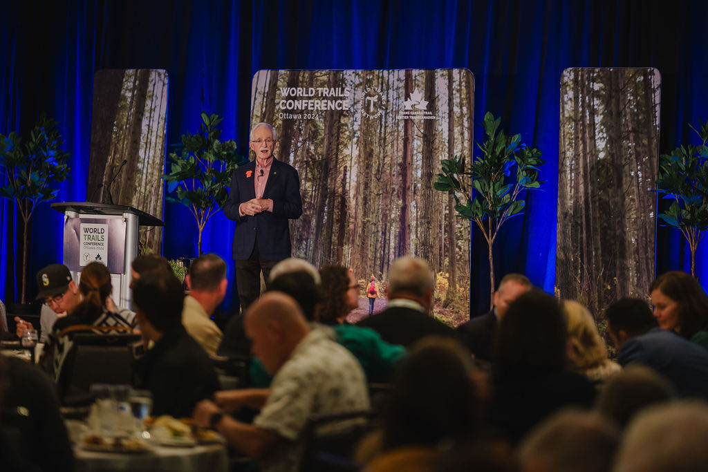 TCTrail's tweet photo. After lunch, Alex Miller, President and Founder of @EsriCanada, delivered a keynote focused on embracing innovation to create trails that connect us with nature and unite us as stewards of our landscapes. 🌄

#WorldTrailsConference #TrailTalk #GIS #Mapping #TrailTech https://t.co/2raGdCdgOL