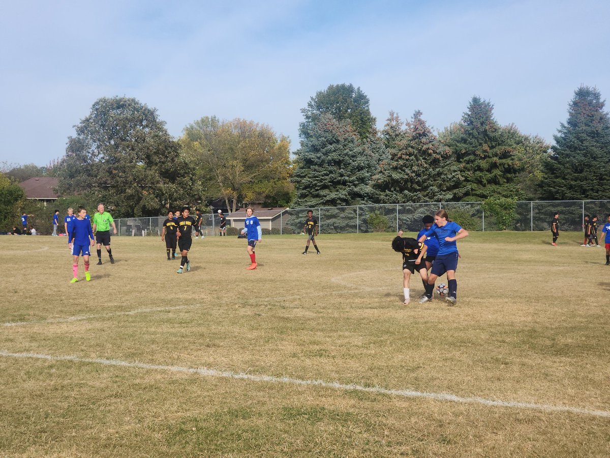 DaveHelke's tweet image. Enjoying some @eagleridge191 soccer on this awesome Tuesday afternoon! #GoRaptors