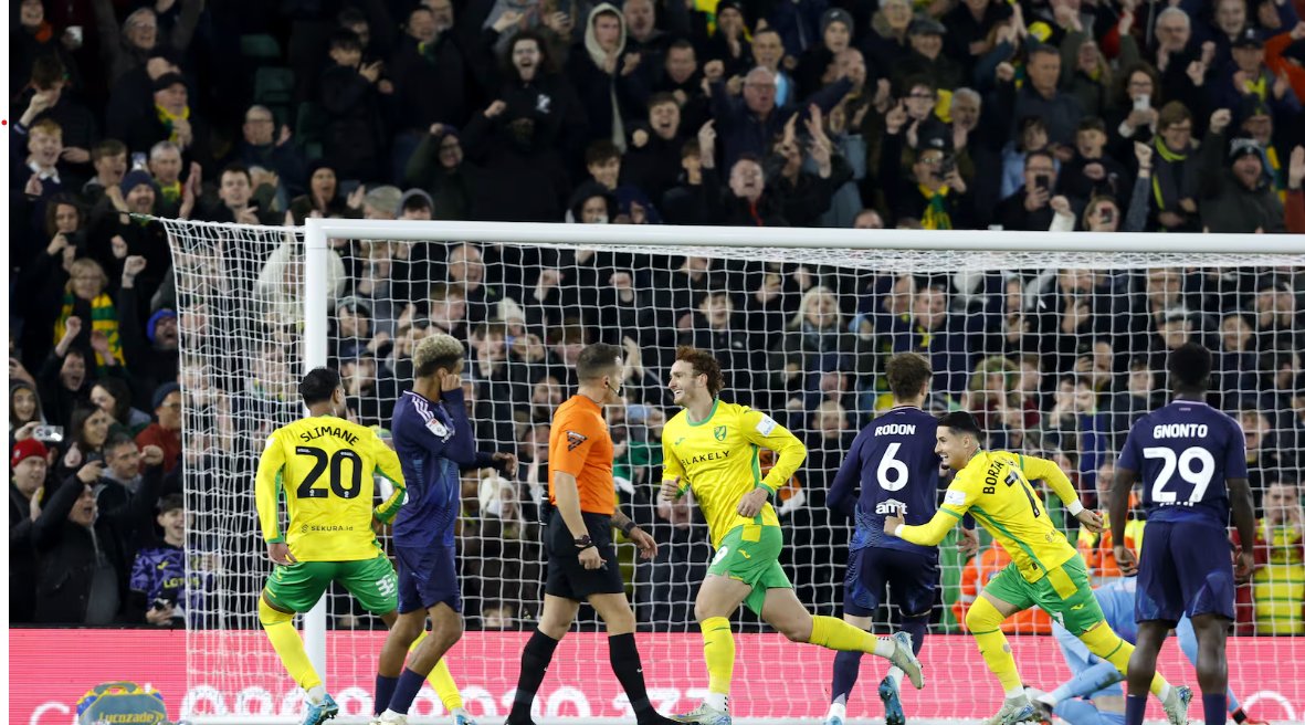 JTLivee's tweet image. Similar mistakes repeating themselves, not converting posession into great chances and leaving ourselves succeptable at the back from counter attacks.

If we fail to fix systemically creative deficiencies then we will eventually be found out. 

Performances &amp;gt; Results.

#lufc