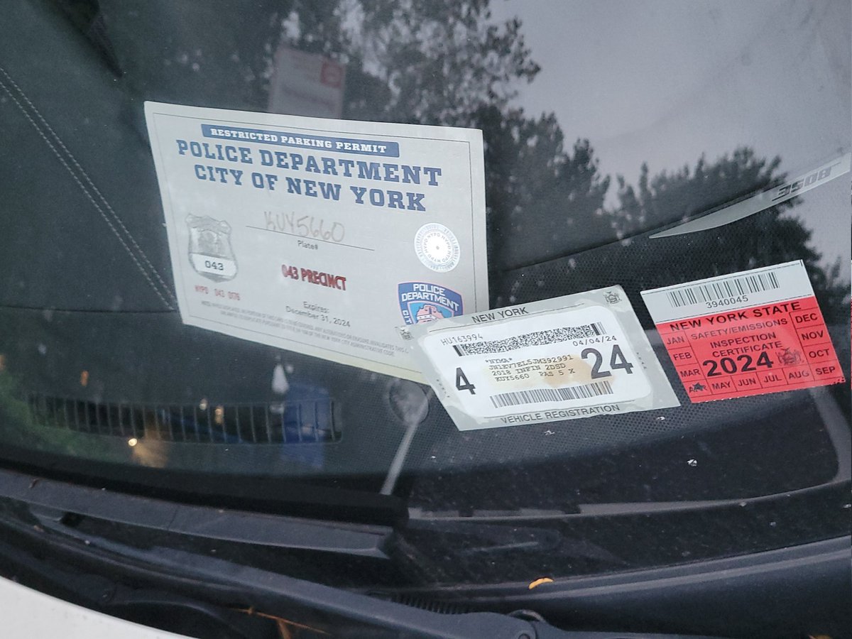 placard corruption tweet media