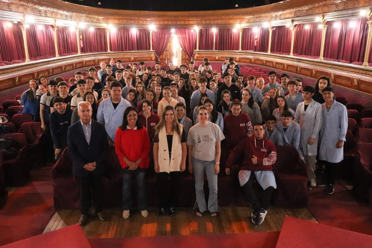 pablogfarias's tweet photo. Hablar de juego online es necesario para prevenir la ludopatía

Estuvimos en El Trébol y San Jorge, Departamento San Martín, compartiendo charlas que brindaron @farodigitalok y @nicocayeta a jóvenes de diferentes escuelas, reflexionando sobre el uso de las tecnologías digitales. https://t.co/ac8PAKZQhT