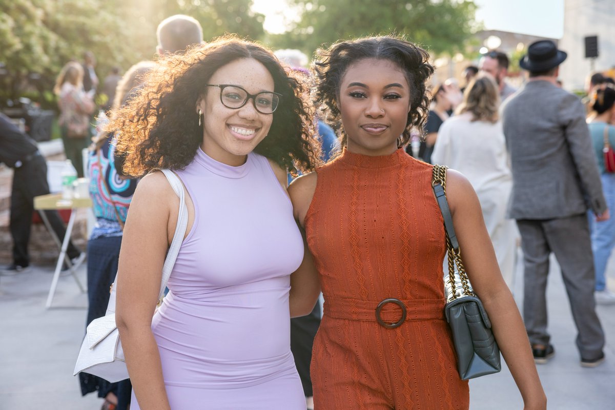 Ideate formative futures at the SCAD mixer Moments of Mentorship 🗓️

This event is open exclusively to SCAD students and alumni. RSVP at the link to reserve your spot! forms.office.com/pages/response…