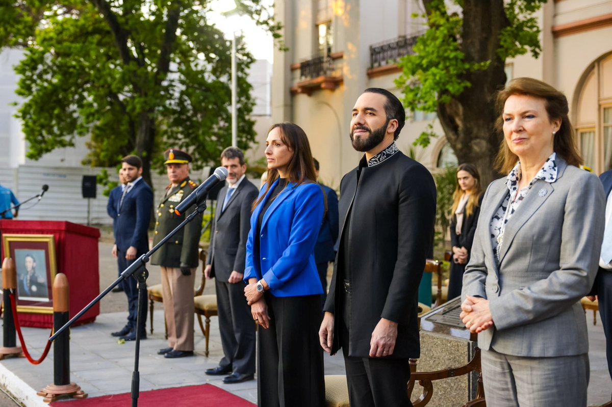 Casa Presidencial 🇸🇻 tweet media