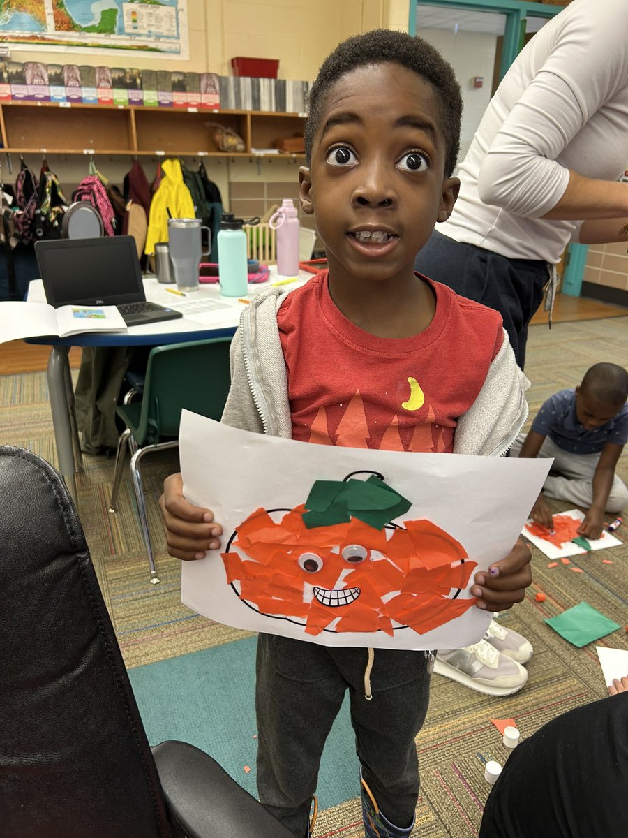 Emily Houghtlen tweet media