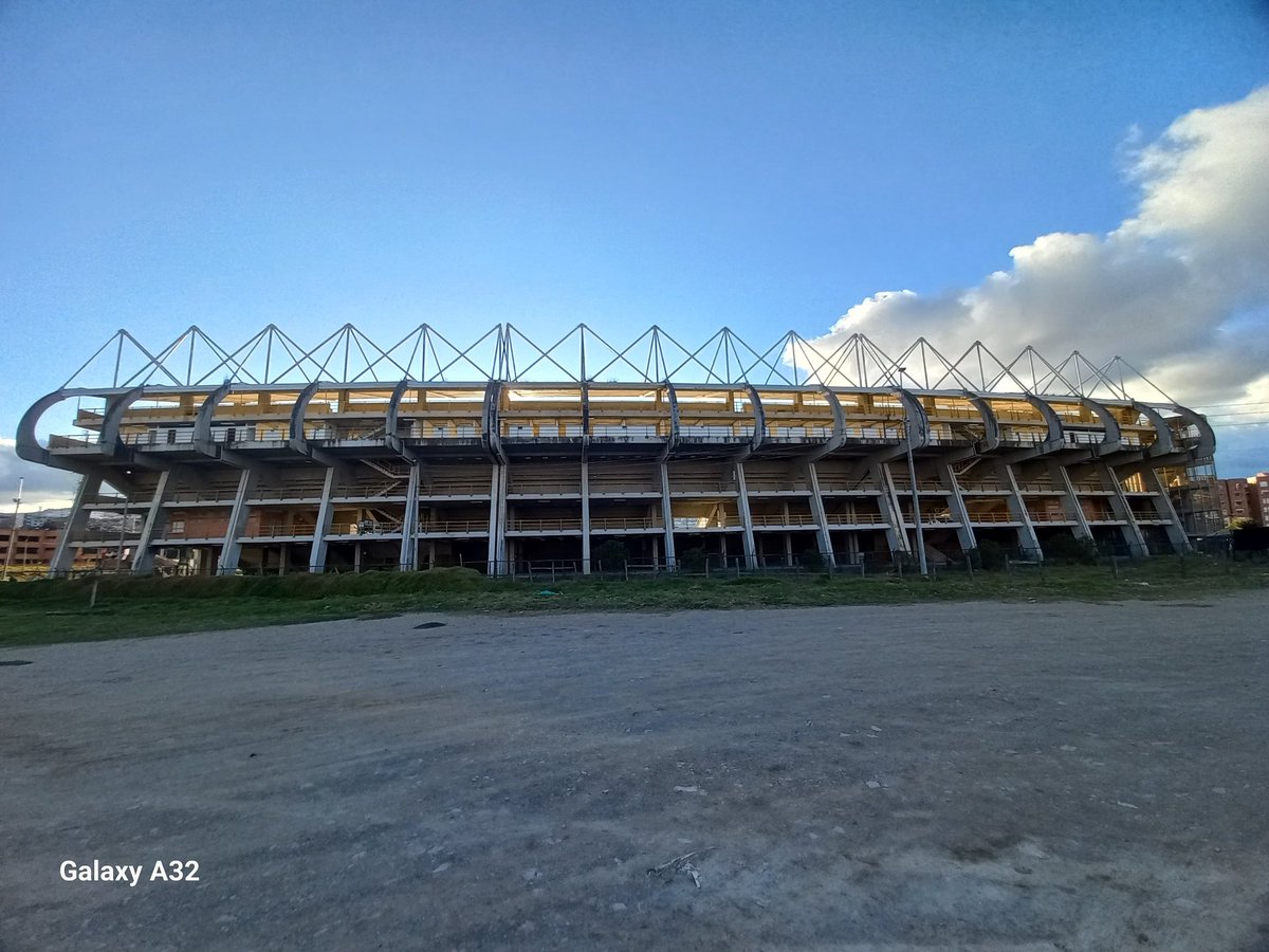 EdissonSuarezO's tweet image. Espacios para el #Fútbol en #TunjaCapital.
#CapitalesDelFútbol 
@Edgar_LaRotta