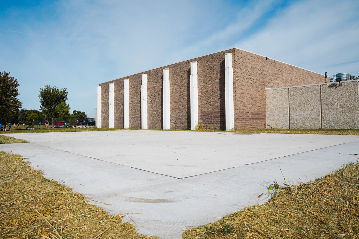 Concrete pads have been poured and 4 NEW Mini-Pitches are ready to be installed this fall! 🍂

New locations: Brody Middle School (Pictured), Goodrell Middle School, Hoyt Middle School, and Maytag Park! 📍