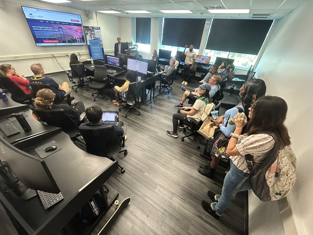 PollingFau's tweet photo. FAU PolCom Lab had its first open house to showcase their products/operations to students and faculty @MainStUSApolls @KevinWagnerPhD https://t.co/ClrdXVhOvx