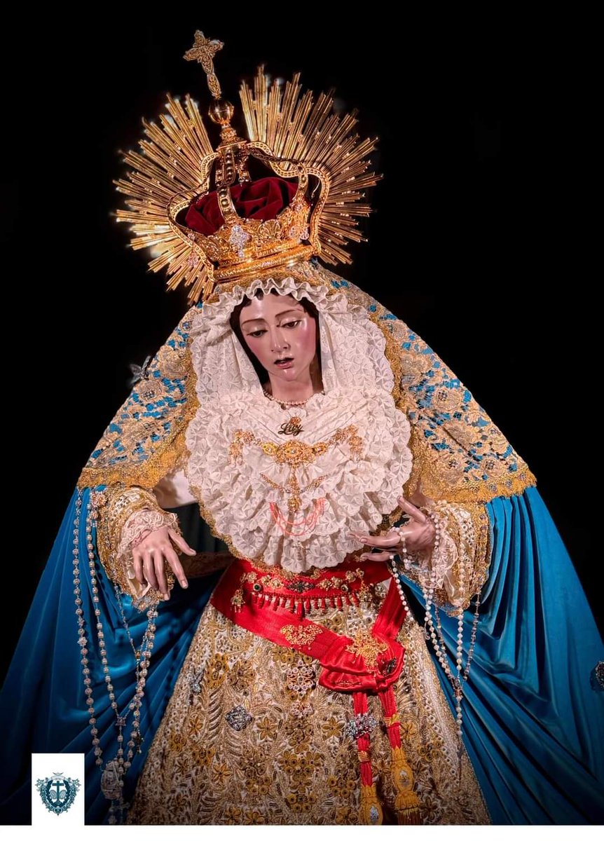 plazadlasmonjas's tweet photo. El trabajo y dedicación de D. Alejandro Navarro con sus dolorosas es digno de admirar. Bellísima la Virgen de la Luz para la celebración de los cultos en su honor durante estos días. https://t.co/szfS5cZnNx