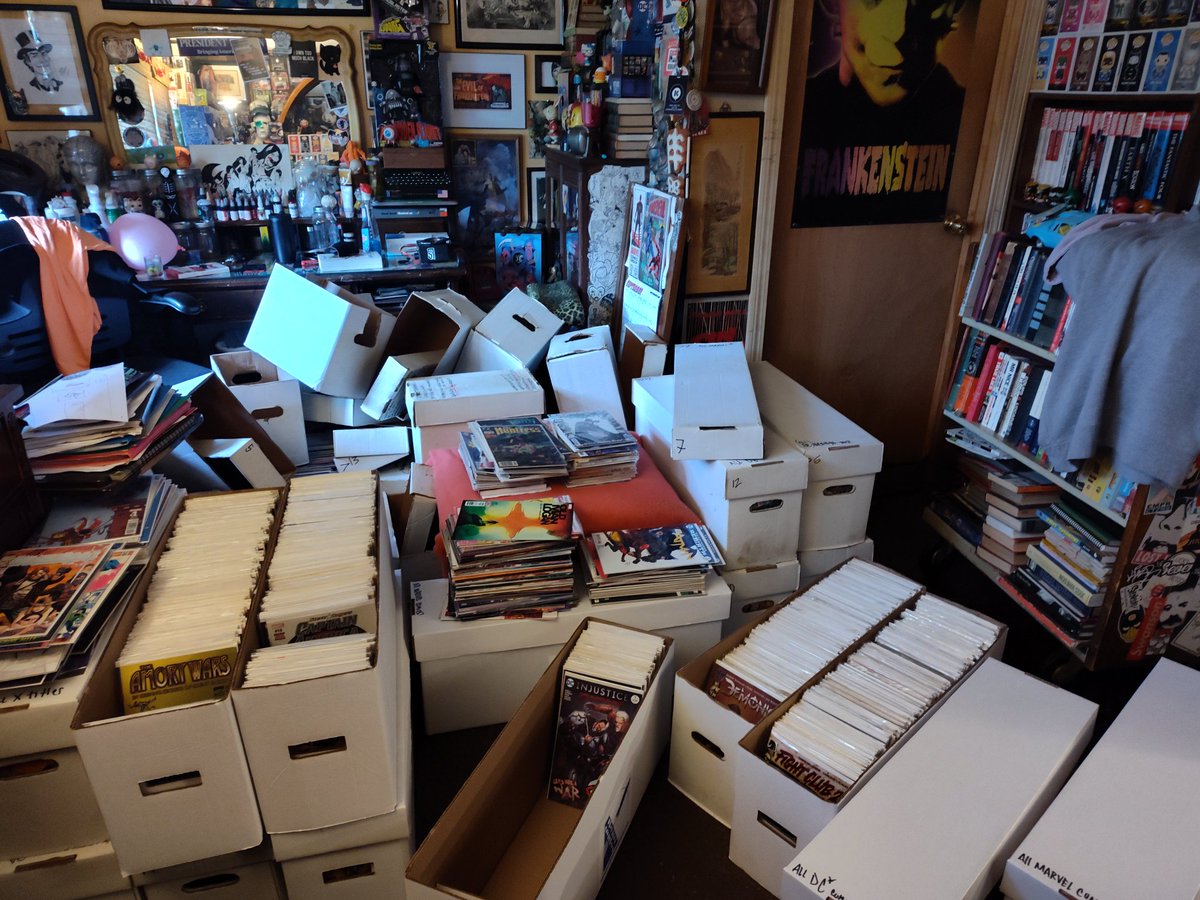 devastation79's tweet photo. when u decide to change out all* your #longboxes god I love #comicbooks
(my weekend looked like this)lols❤ https://t.co/iqQRTQTbgo
