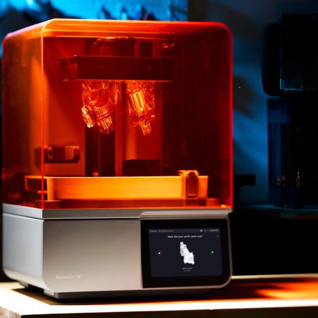 MatterHackers's tweet image. Meet the #Formlabs #Form4B, your #3DPrinting hero! It handles #biocompatible #materials with #ease, delivers #flawlessprints #fast, and comes with a #builtin #camera and #automatic #resin #dispenser for #stressfree #printing.

matterhackers.com/r/4zCUyZ

#MatterHackers