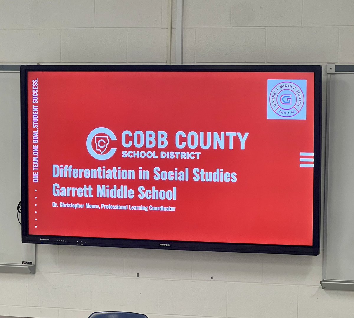 KayCDavis24's tweet photo. Thank you, Dr. Moore, for providing PD to our Social Studies teachers on differentiation. It was insightful and each teacher left with at least one strategy and resource they can immediately implement in their classrooms! ❤️🐊  @GarrettMSGators @PrincipalKBrown @CobbSocStudies https://t.co/Ru7M2gtvZW