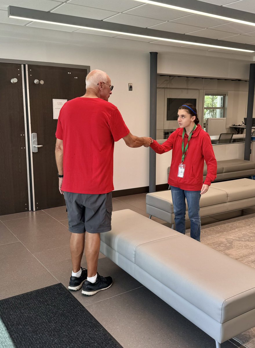 Angie Torres tweet media