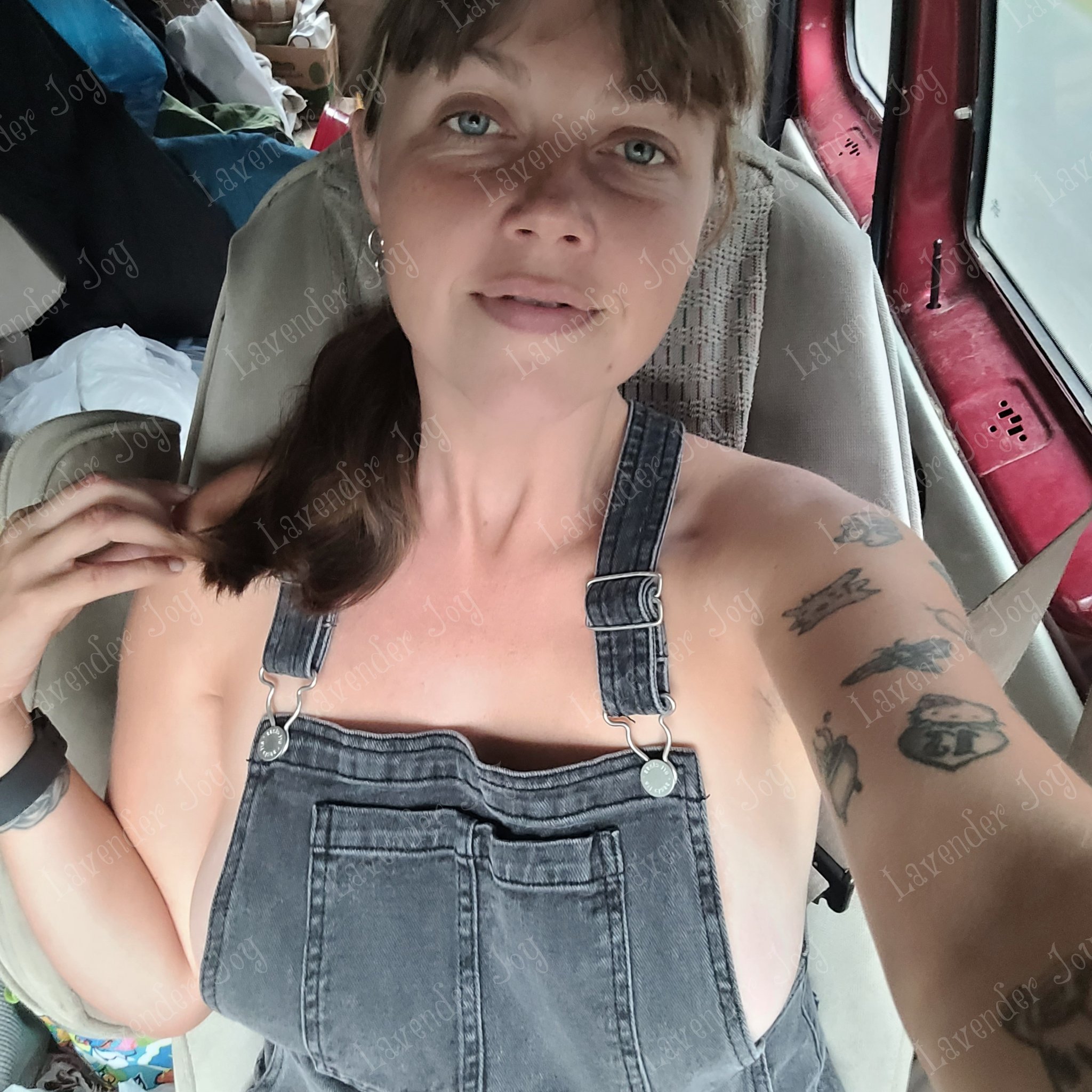 1 pic. Overall dress, yes or no? https://t.co/w9RPJMWgQN