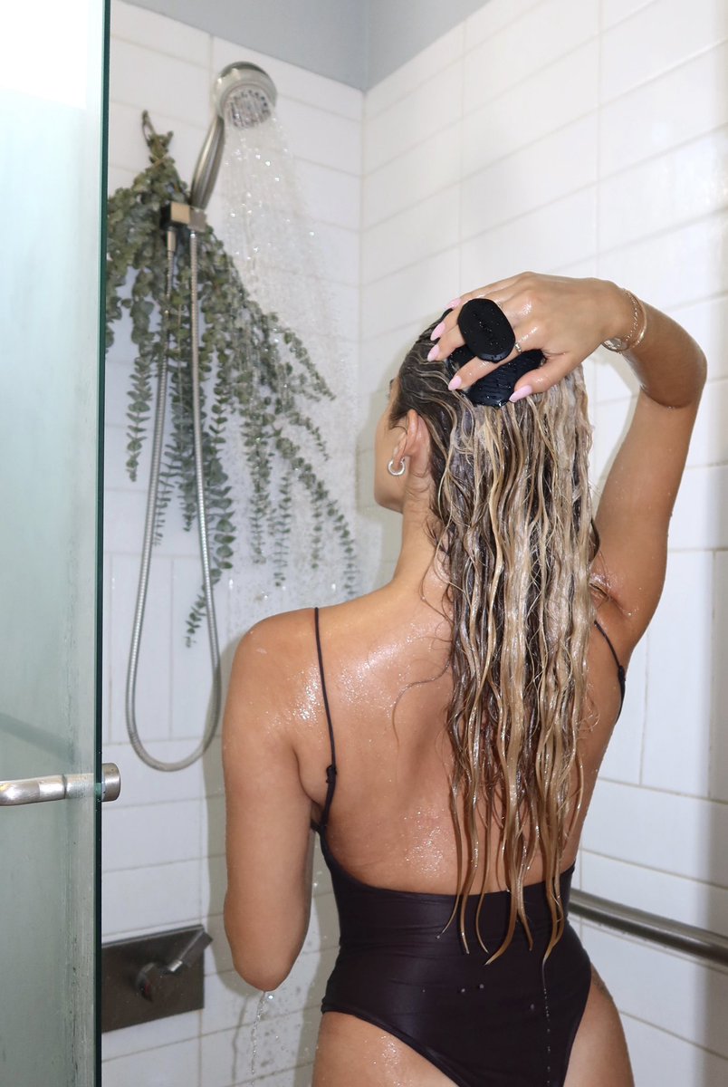 Emily Tanner tweet media