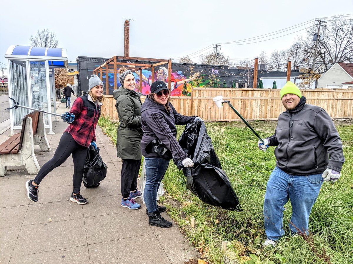 Dark Clouds Silver Lining tweet media