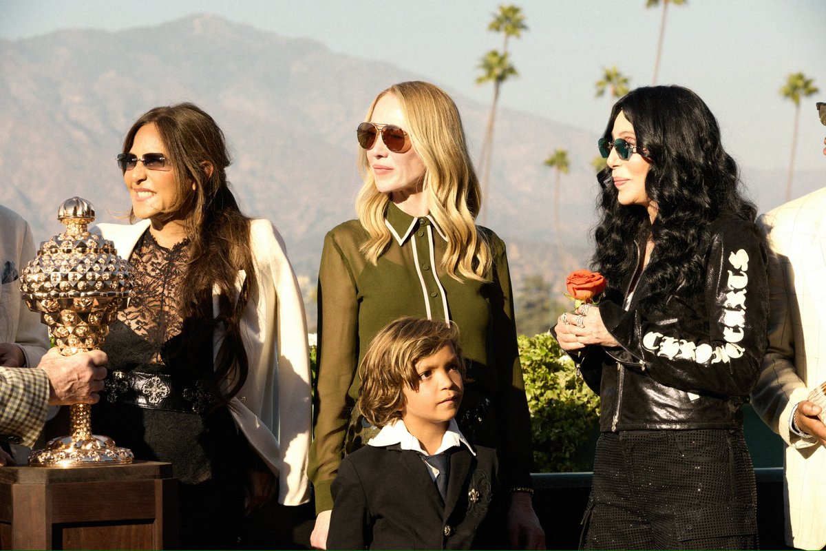 Beyoncé, Cher, Bobby Flay, Laurie &amp; Richard Stark and much more join California Crown for their Inaugural Race. ✨

californiacrown.com/beyonce-cher-a…