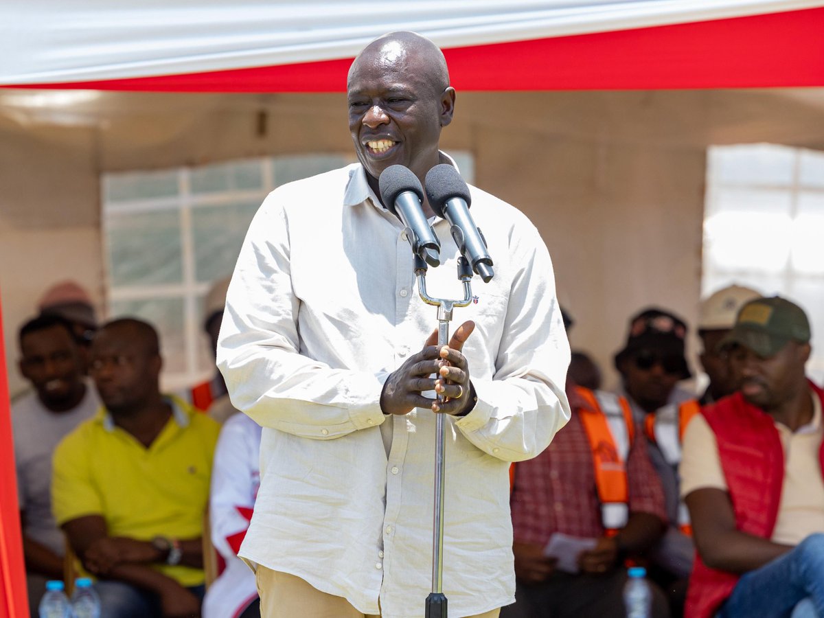 .<a href="/ItsMainaKageni/">Maina Kageni</a>: Where are the DP's friends? What are your thoughts on what transpired yesterday?
#MainaAndKingangi