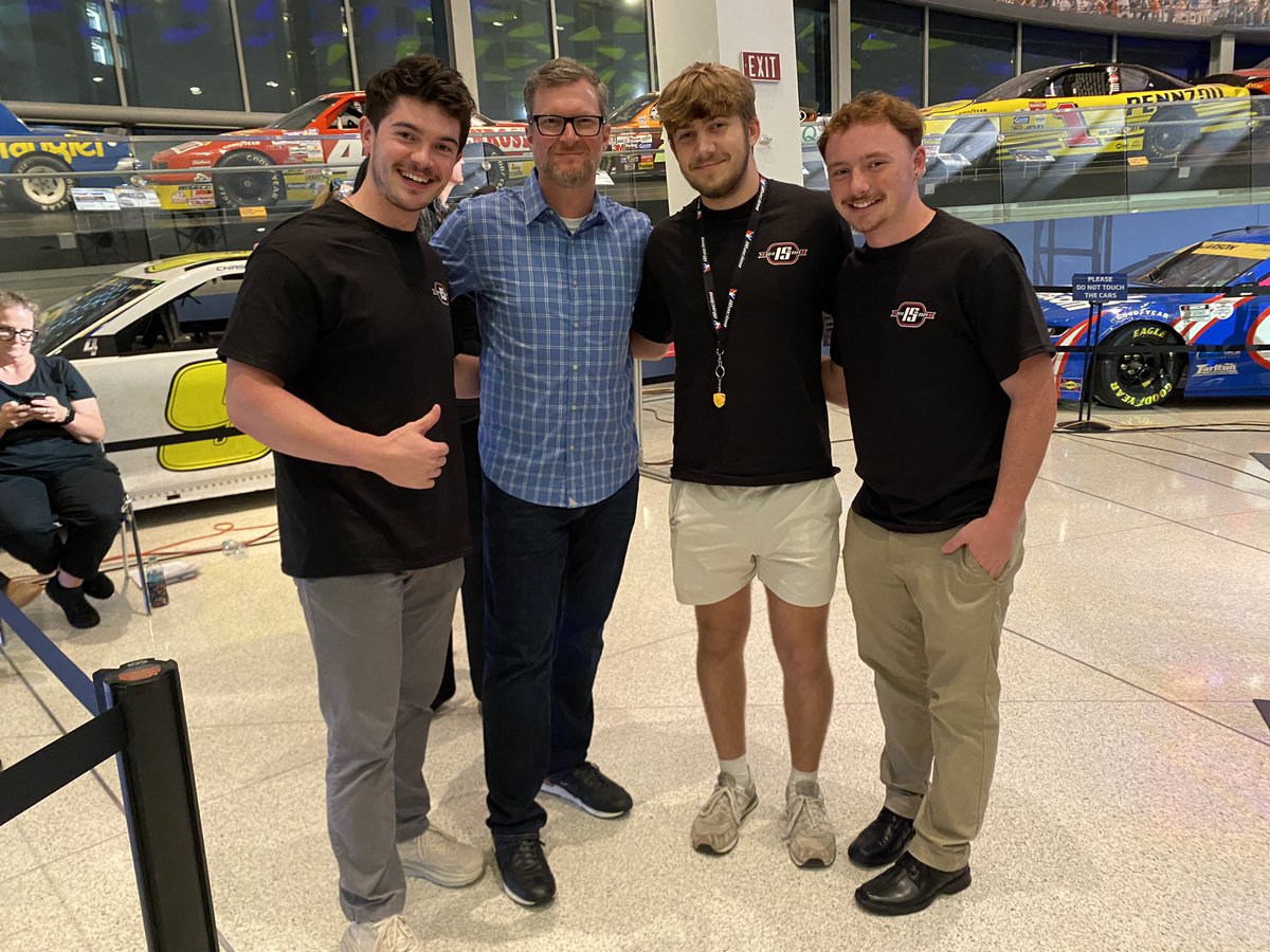 Had a blast helping out with the <a href="/ENASCARGG/">ENASCAR</a> Championships! Shoutout to the whole NASCAR crew for being wonderful hosts!