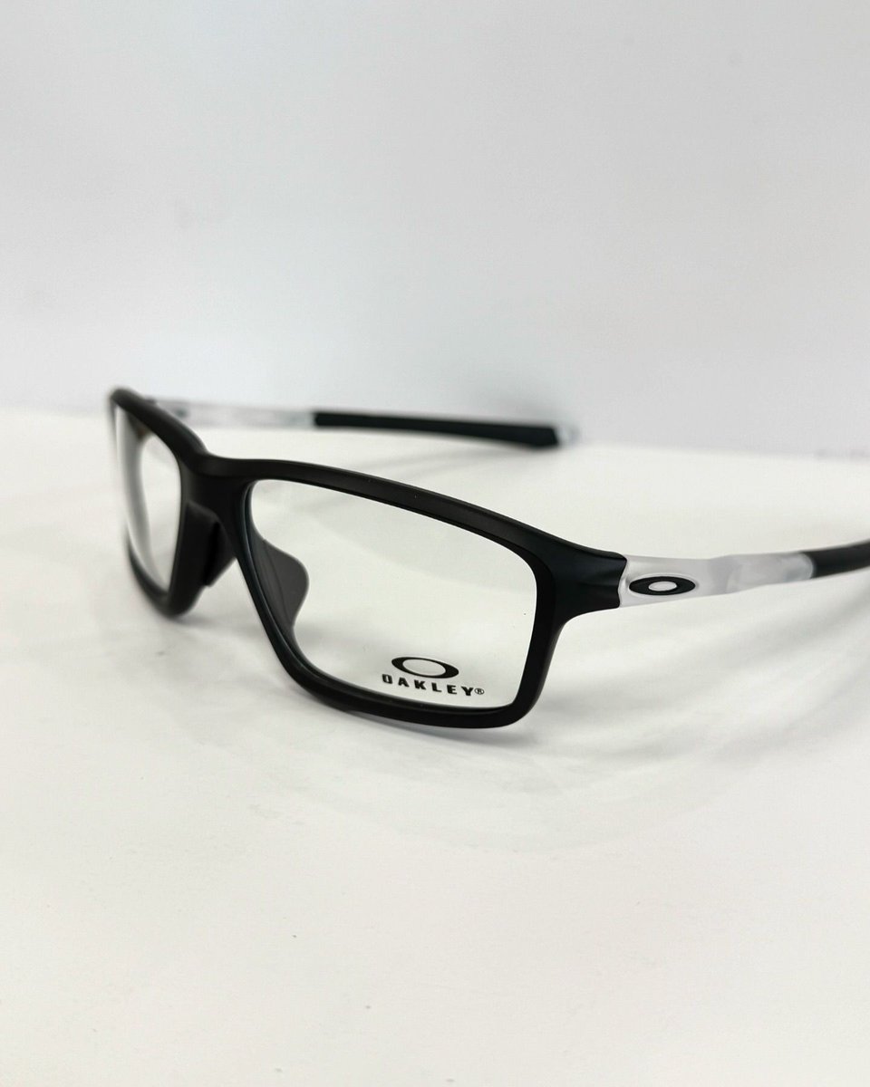 nakamegane_com's tweet photo. OAKLEYの不動のベストセラーCrosslinkシリーズが復刻!軽くてスポーツに最適な「Crosslink Zero」新色を含め入荷しました
https://t.co/KQF532u4RR
#都城中めがね店 #都城 #宮崎 #三股 #めがね #OAKLEY #CrosslinkZero #復刻 #スポーツアイウェア #LowBridgeFit #オークリー純正度付レンズ対応 https://t.co/nZeBa3URzs