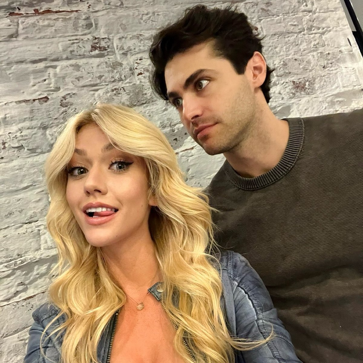 kittycat4589's tweet image. Kat gives me life 🥹🤧