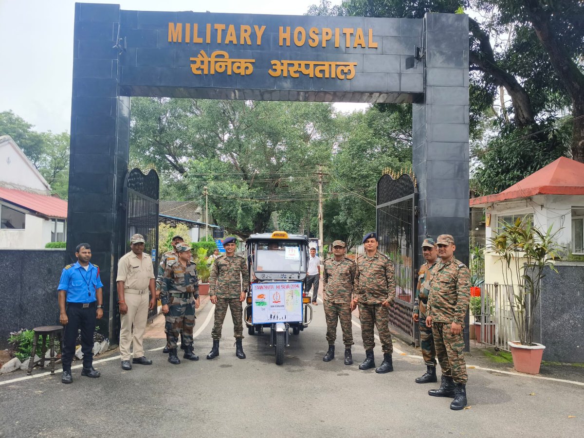 suryacommand's tweet photo. #IndianArmy
#SuryaCommand
#SwachhataHiSeva2024 #SwachhBharat
#SwabhavSwachhata #SanskarSwacchata
#PlasticBan
#CleanIndia
#SpecialCampaign4.
#स्वच्छता_ही_सेवा
HQ #Jharkhand & #Bihar Sub Area and MH, #Ramgarh, organised #PledgeTaking & #SignatureCampaign on #SwachhtaHiSeva. Troops committed themselves to #MissionCleanliness & #GreenInitiatives.
@adgpi
@ProDefLko
@SpokespersonMoD
@MBArea_IA
@MinofDefIndia