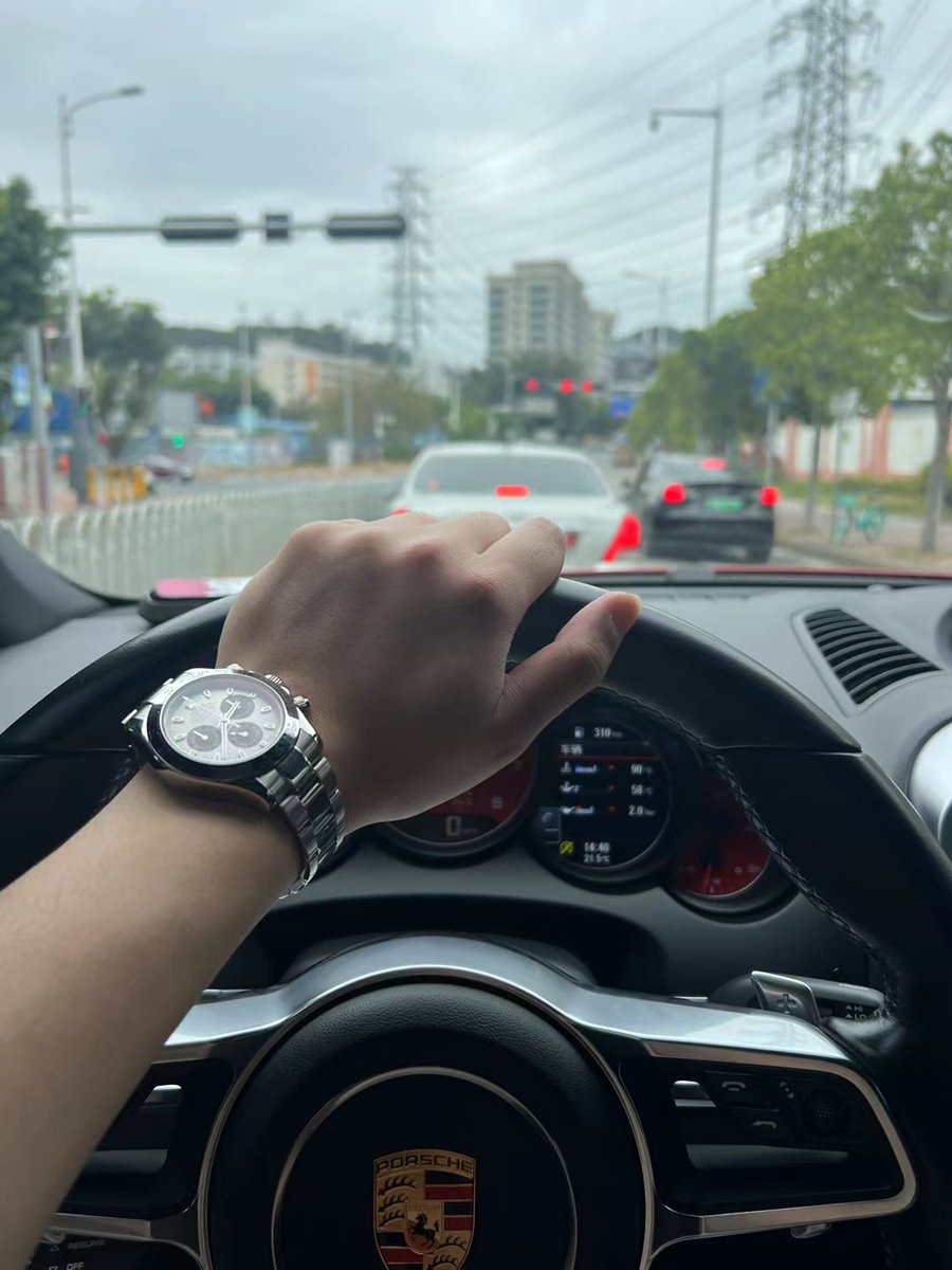 放假第二天了，还没到家…