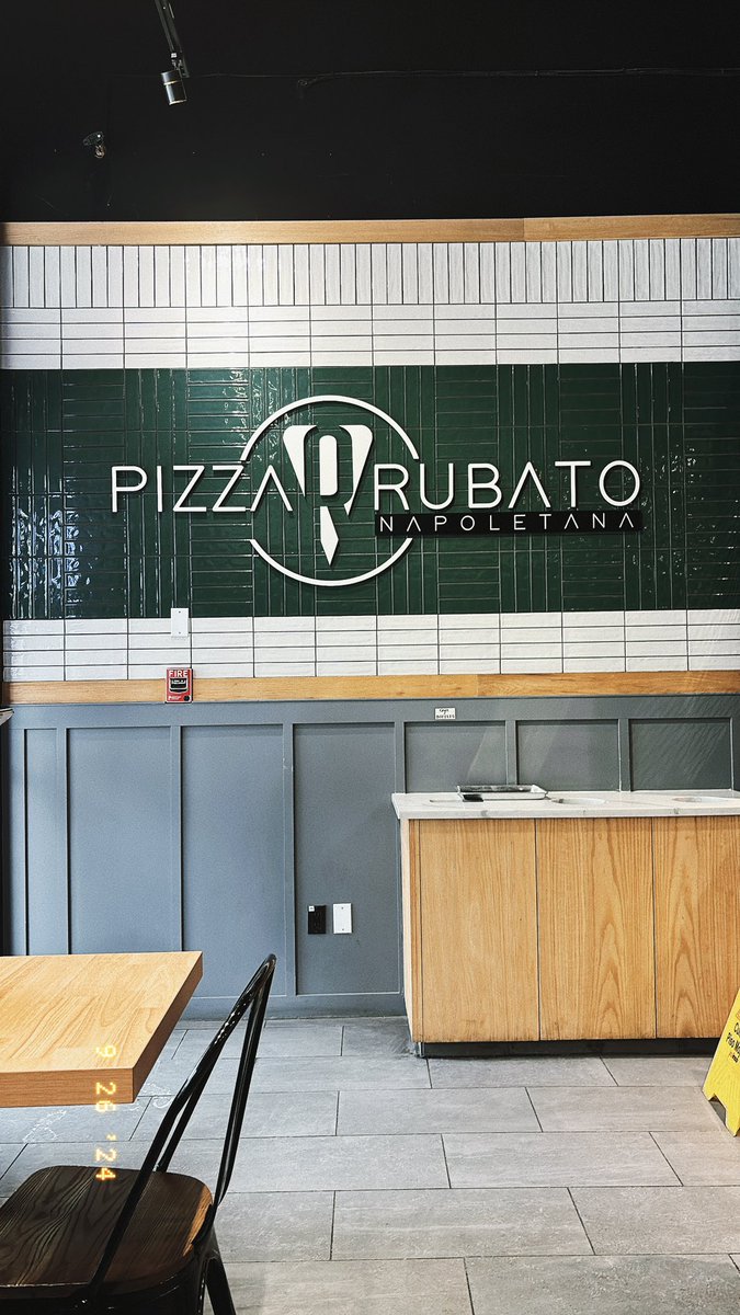 Tara Lee tweet media