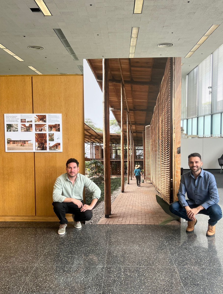 jcarlosbamba's tweet photo. Es un honor llevarnos a casa el Premio Mies Crown Hall Americas – MCHAP con el proyecto Las Tejedoras: Centro Comunitario Productivo en la comunidad rural de Chongón, Ecuador, y compartir nuestras experiencias con personas que admiramos en el IIT College of Architecture. https://t.co/7j4211HVSr