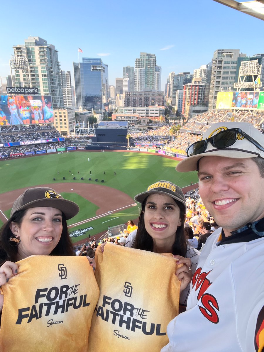 PadresFan's tweet photo. Let’s go Padres!! October ready! 🤎
#forthefaithful #padres @padres #postseason https://t.co/7Cf8q30rqy