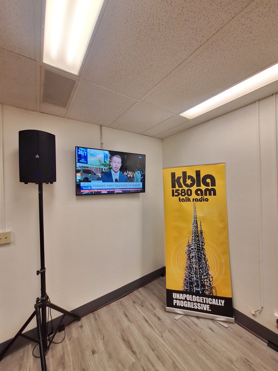 tavissmiley's tweet photo. Are you ready?
#TimWalz #JDVance #VPDebate #Politics #Election2024 #KBLA1580 #EmpowermentCongress #ViewingParty #CivicEngagement #TheTavisSmileyShow
#UnapologeticallyProgressive
👊🏾💥🔥 https://t.co/LkrOPN8eCL